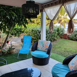 Dans Lo Villa